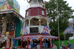 P1350968