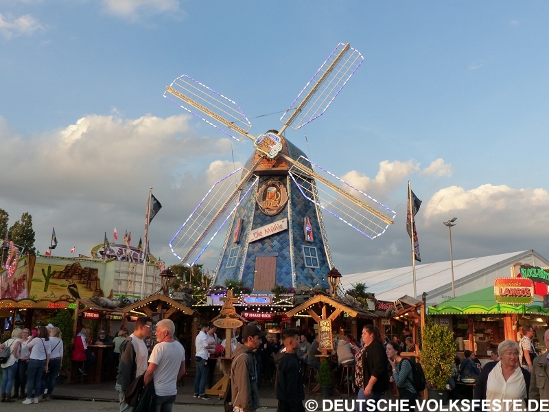 P1480839