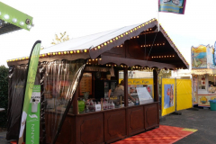 P1001875