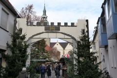 P1004468