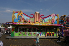 P1007585