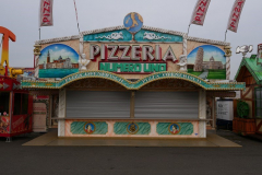 P1008557