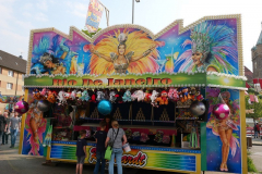 P1020585