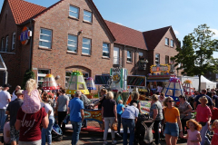 P1027889