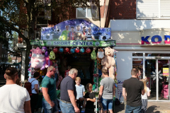 P1027958