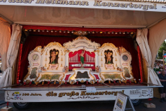 P1027968