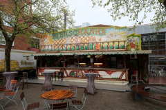 P1039471