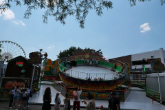 P1051687