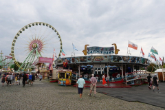 P1053351
