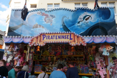 P1057158