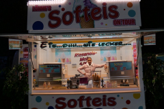 P1058945