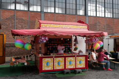 P1075176