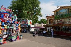 P1074766