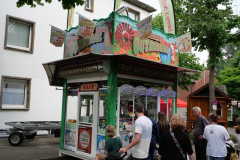 P1075412
