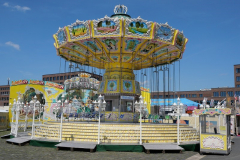P1076693