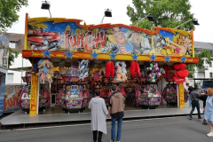 P1077693