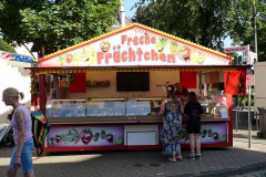 P1079558