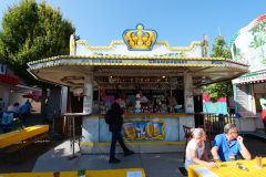 P1082136