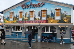P1083444