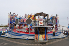 P1083566