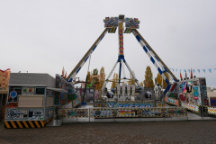 P1083579