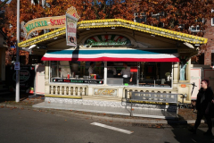 P1085558