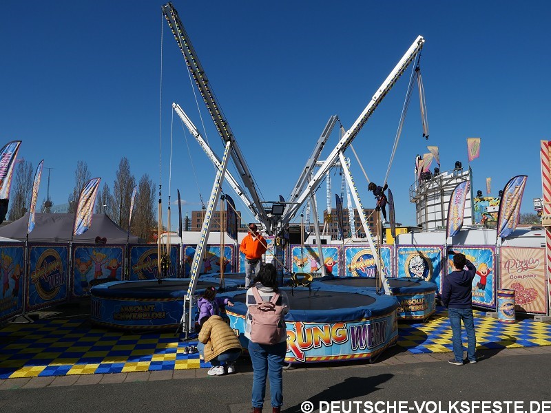P1091762