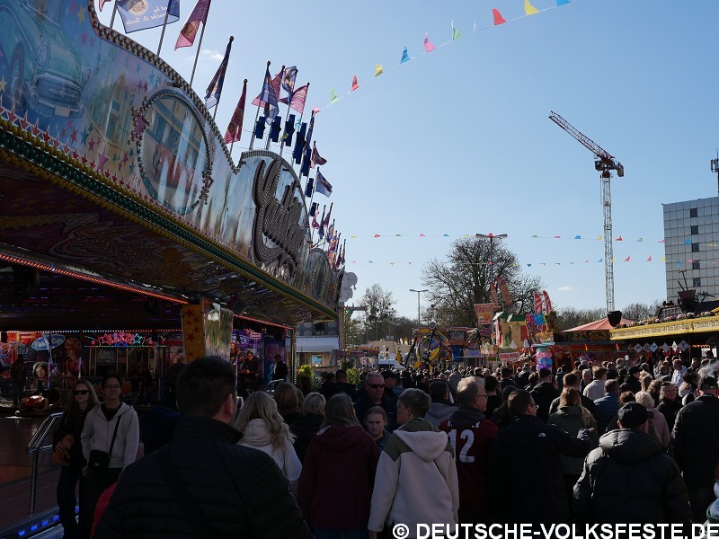 P1091843