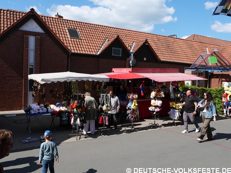 P1093441