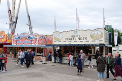 P1094948