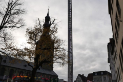 P1103686