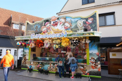 P1106648