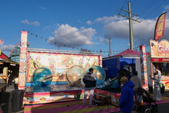 P1107564