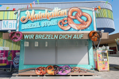 P1108618