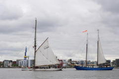 P1123777