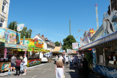 P1123884