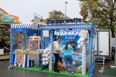P1127457