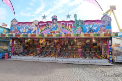 P1127813